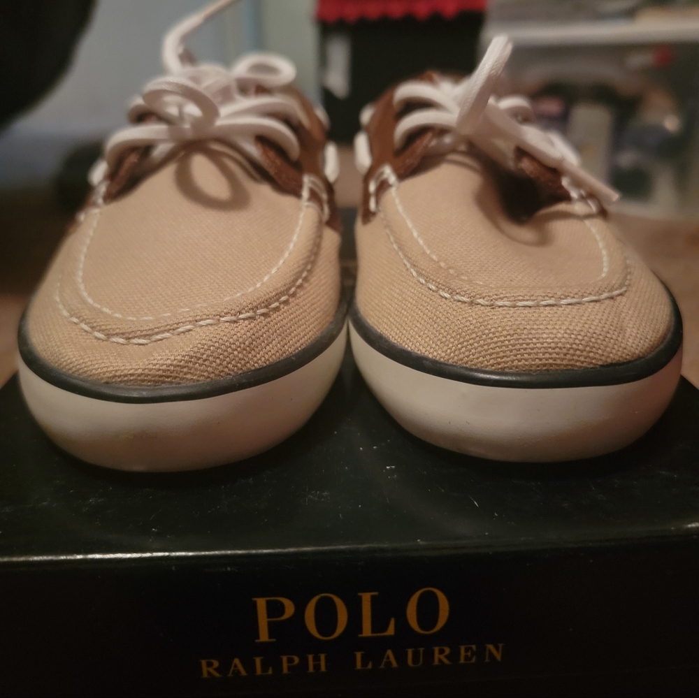 Shoes - Picture 4 of 5